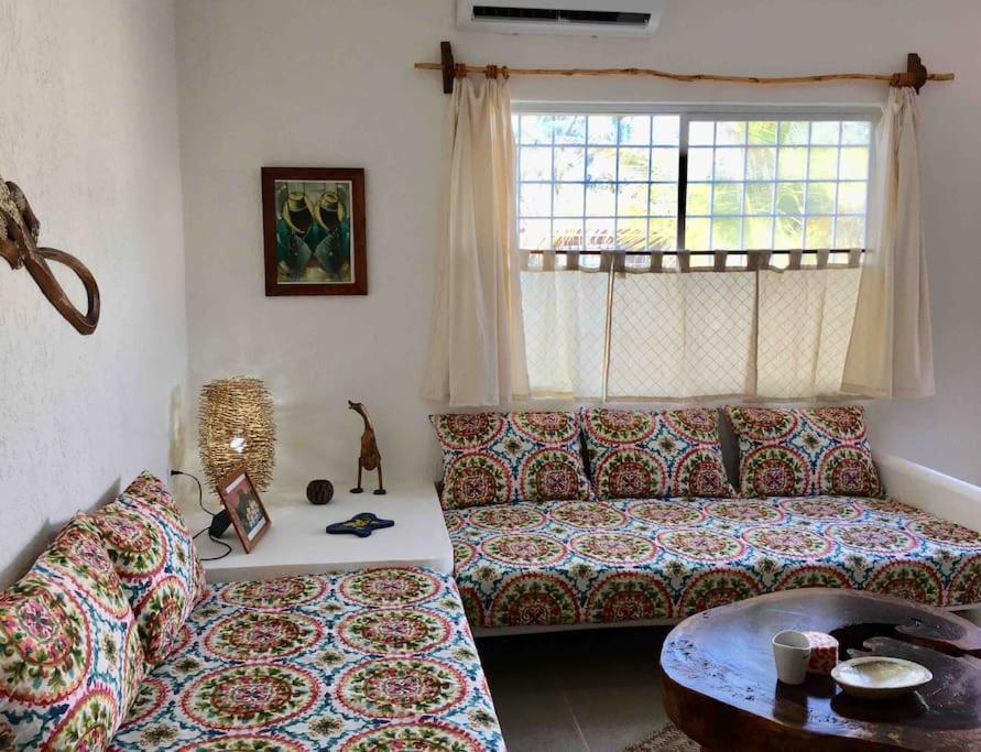 Casita Colibri - An Eco Chic House Villa Mahahual Eksteriør billede